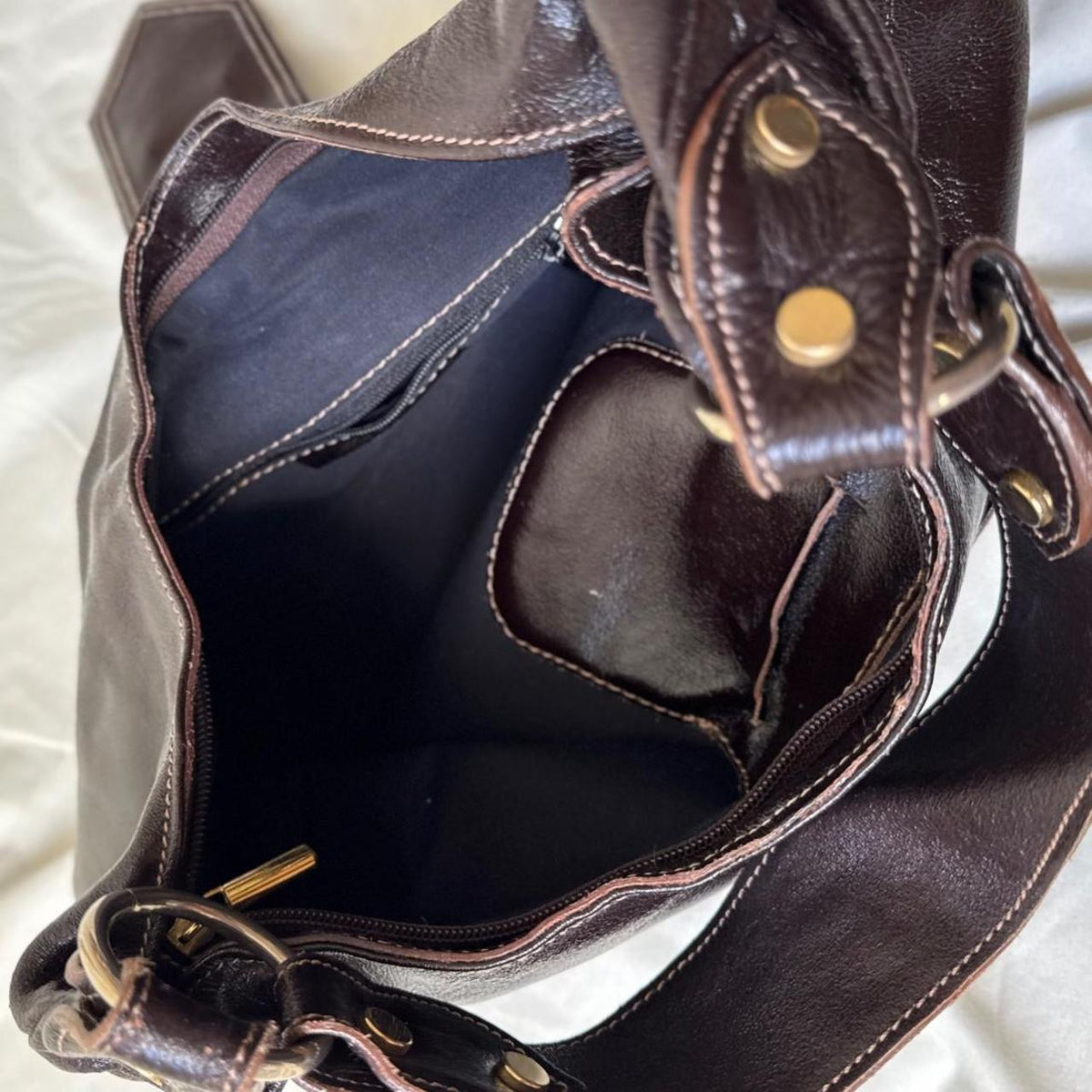 Vintage Y2K Oversized Brown Patent Leather Hobo Bag