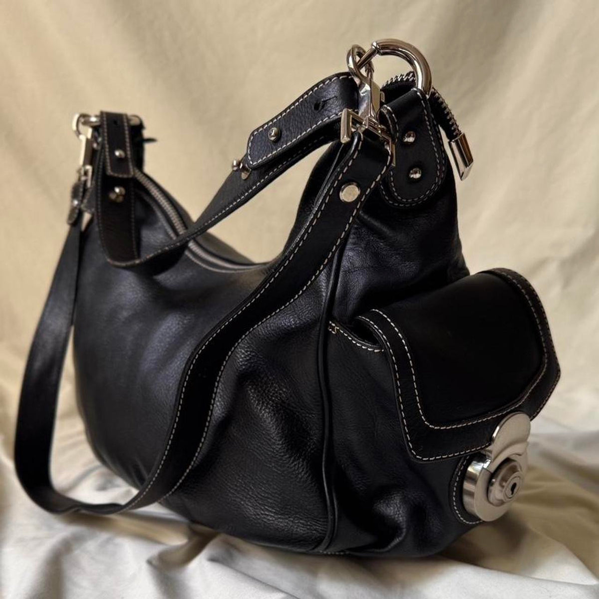 Vintage Y2K Lock & Key Hobo Bag