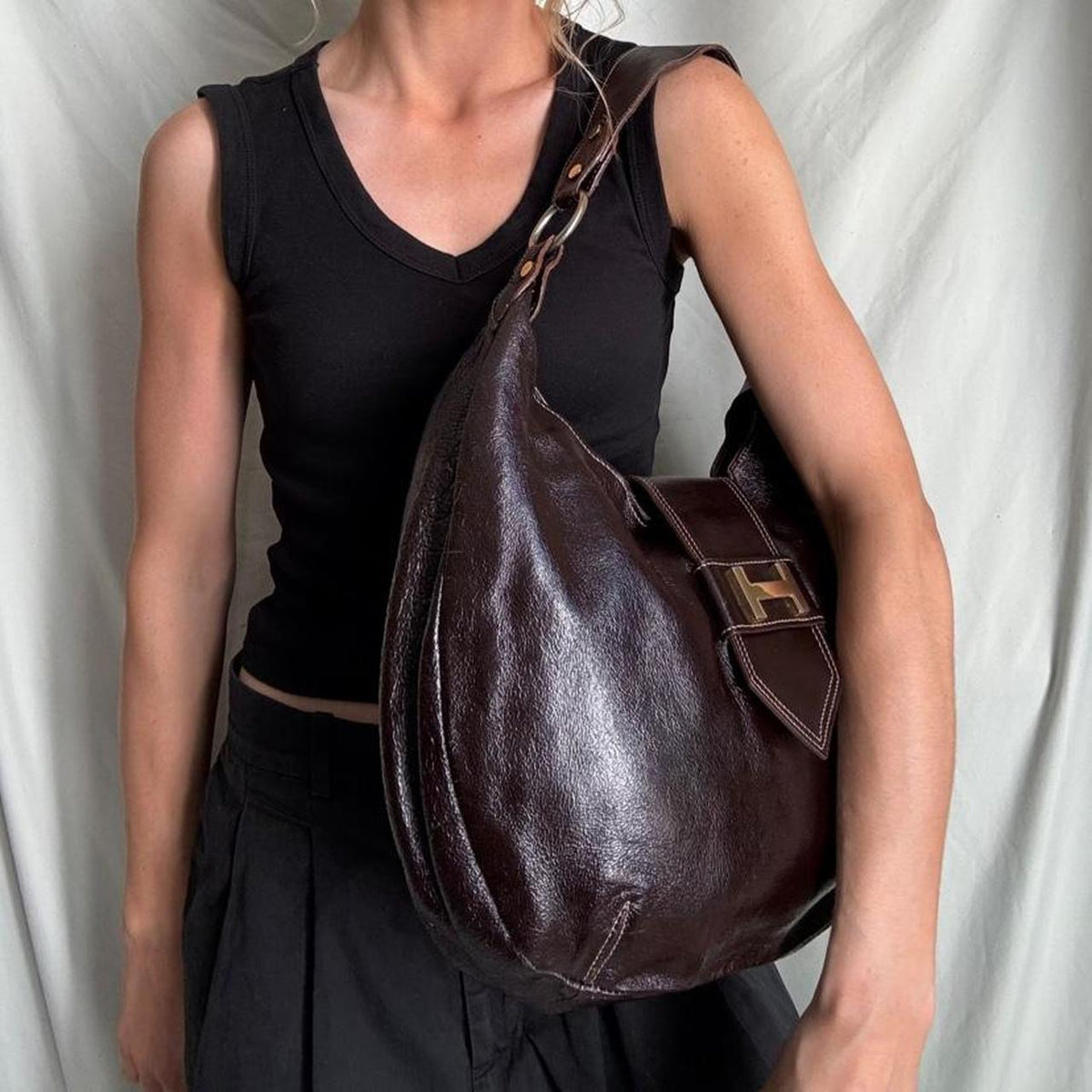 Vintage Y2K Oversized Brown Patent Leather Hobo Bag