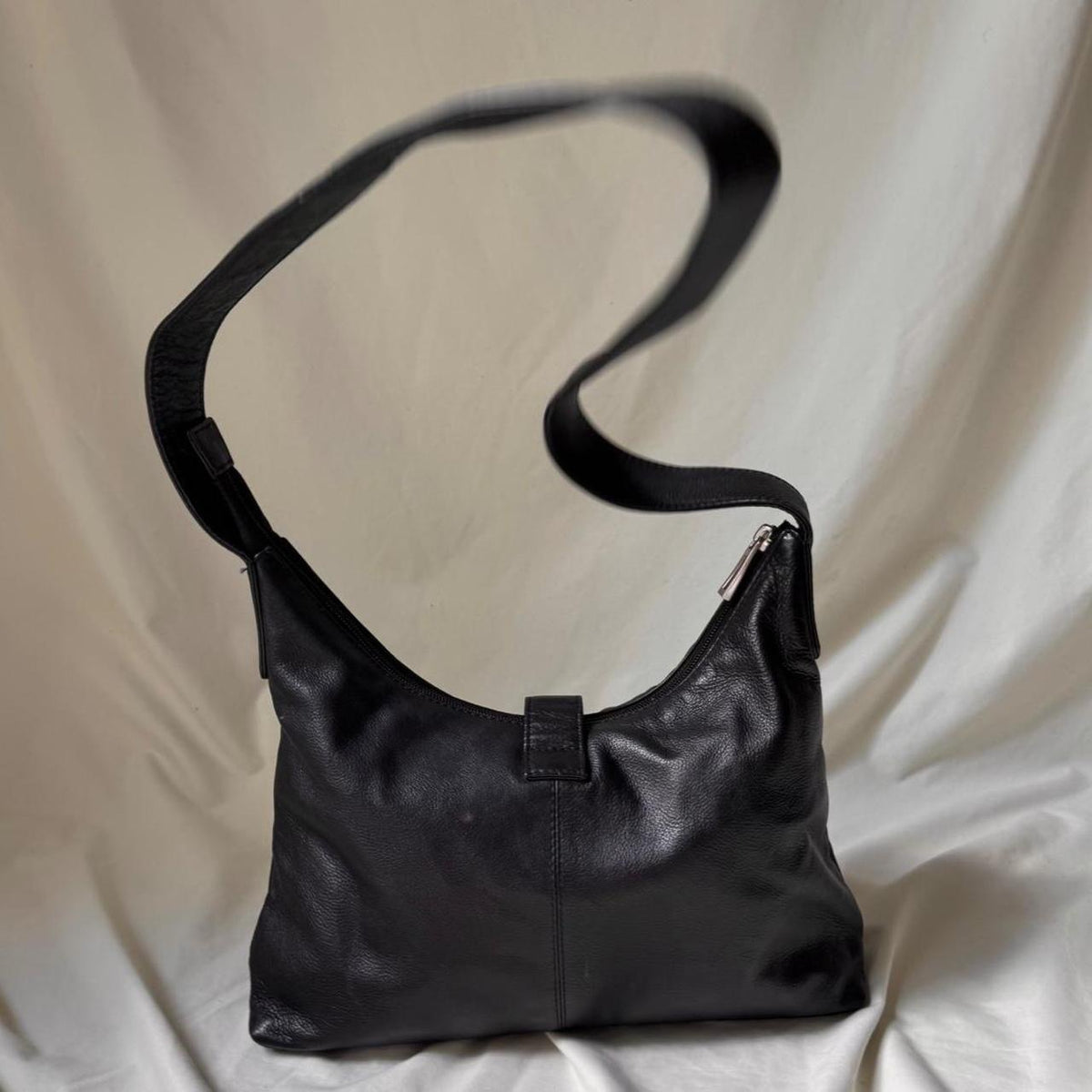 Vintage Structured Black Leather Hobo Bag Medium Sized