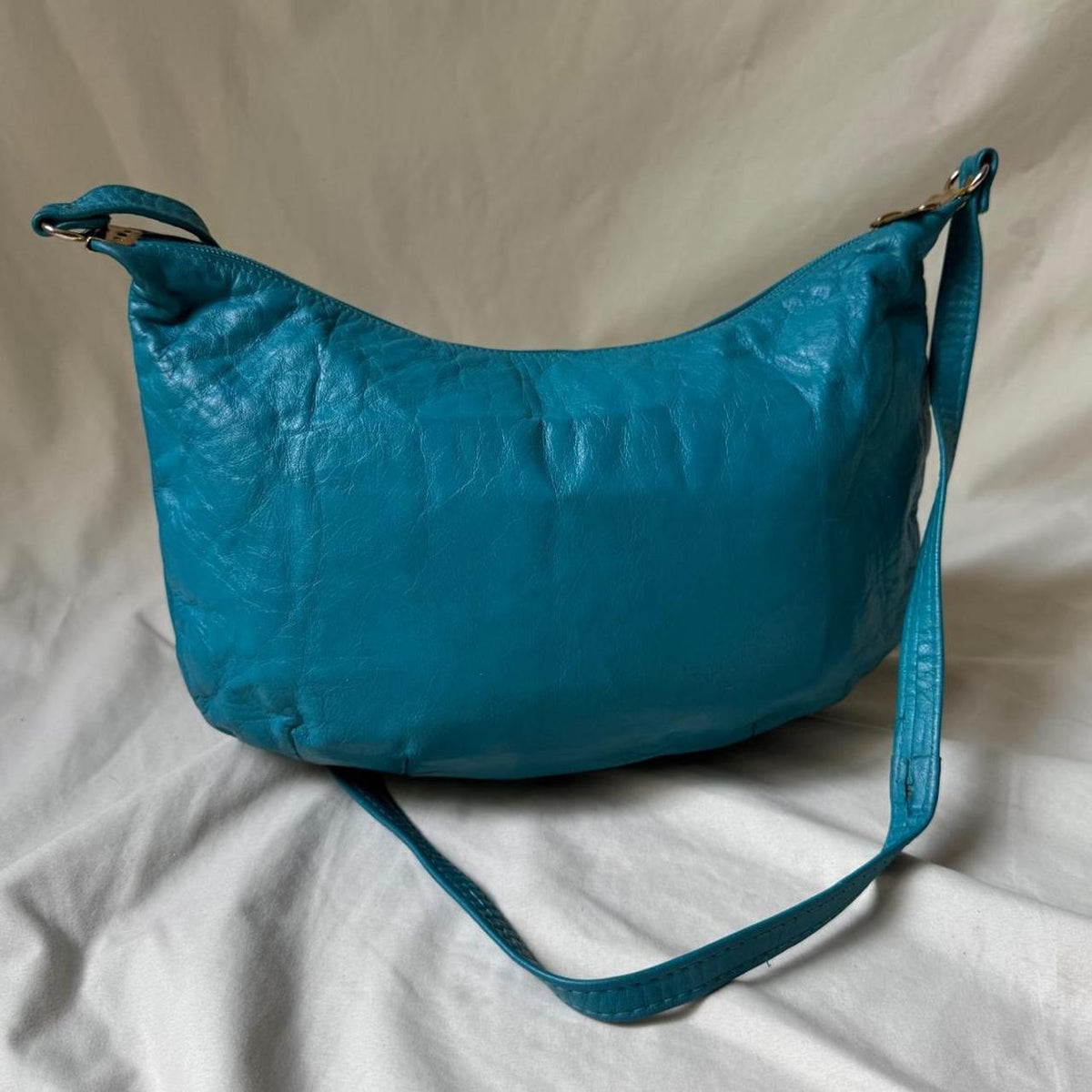 Vintage 80s 90s aqua leather crossbody bag