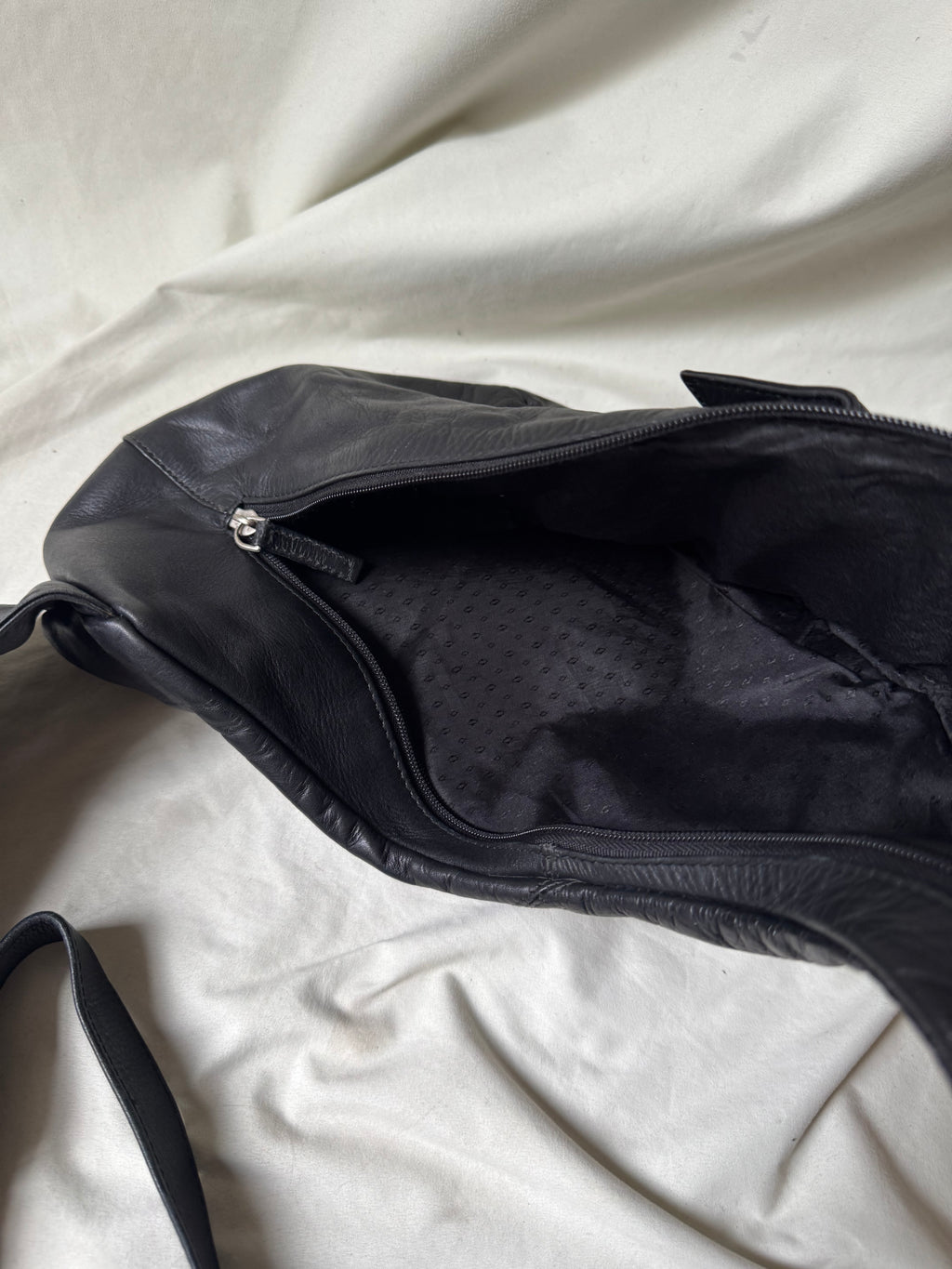 Vintage Y2K Black Leather Sling Bag