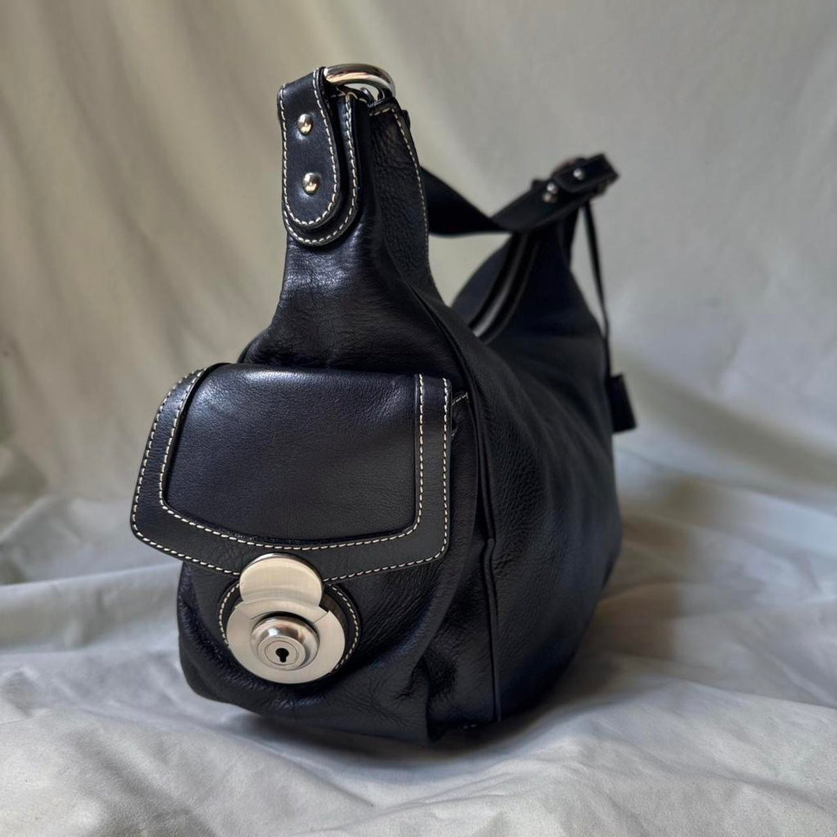 Vintage Y2K Lock & Key Hobo Bag