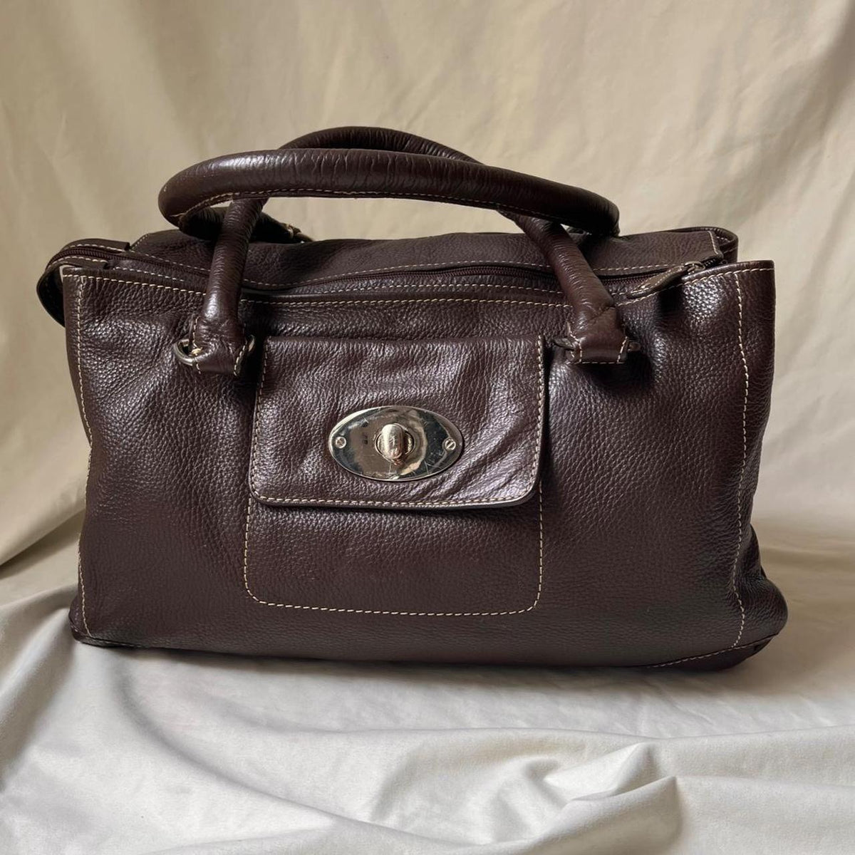 Vintage Minimalist Boxy Leather Bag