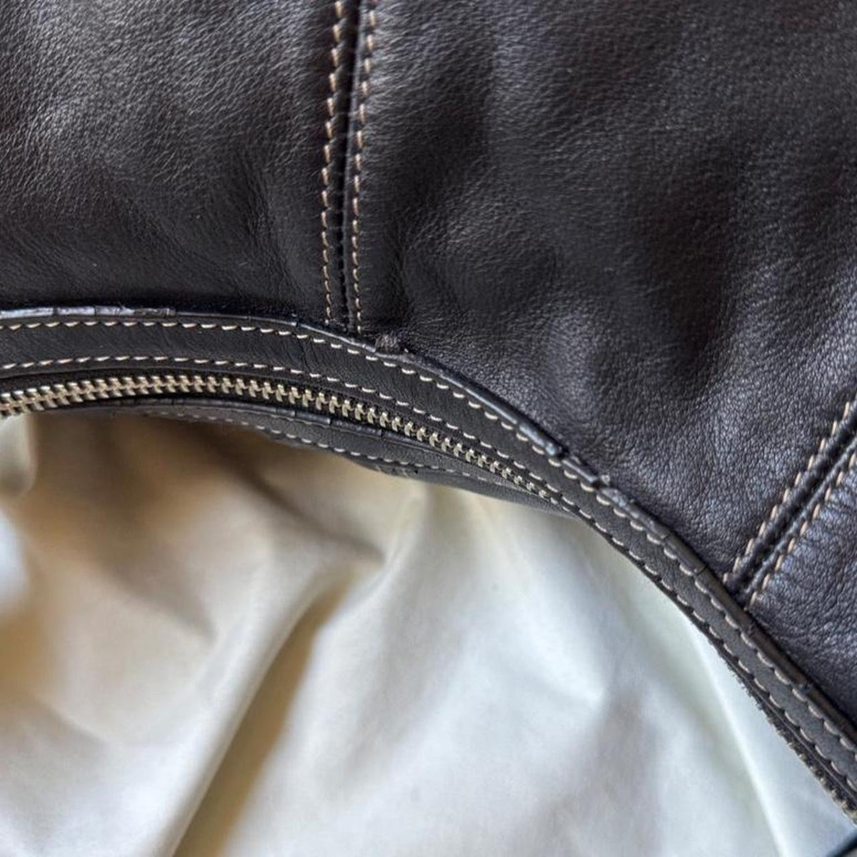 Vintage Y2K Black Leather Hobo Bag