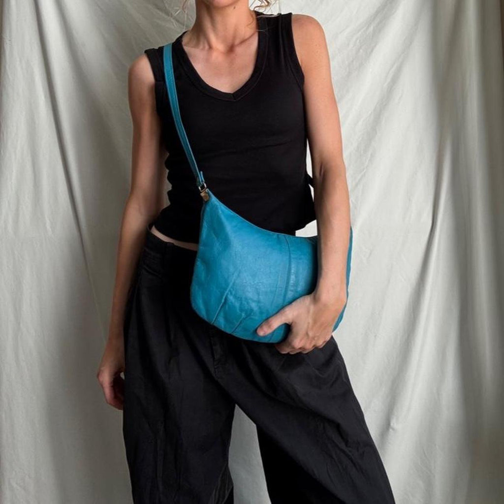 Vintage 80s 90s aqua leather crossbody bag