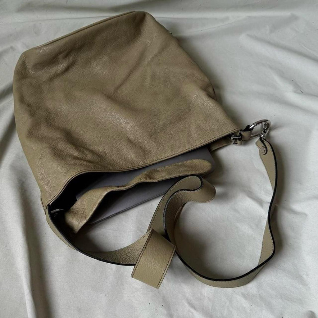 Vintage Y2K leather bag, pale pistachio green leather slouch bucket bag