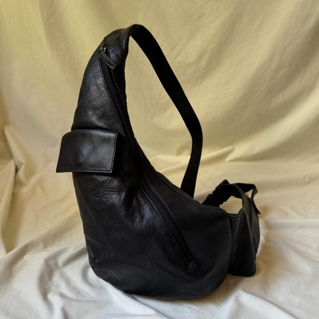 Vintage Y2K Black Leather Sling Bag