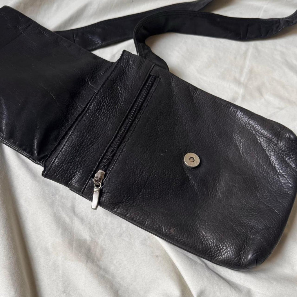 Y2k Utility Black Leather Crossbody Sling Bag