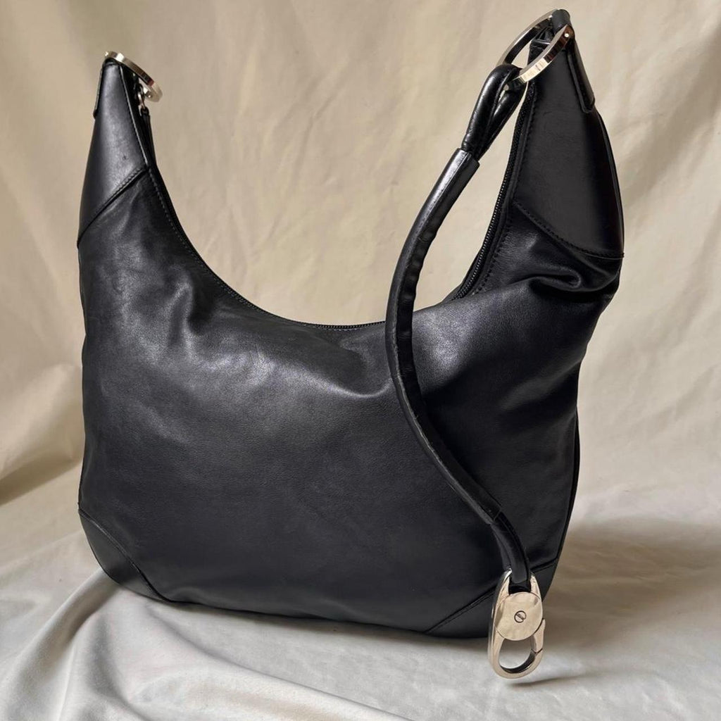 Vintage Y2K Leather Hobo Bag With Oversized Clip
